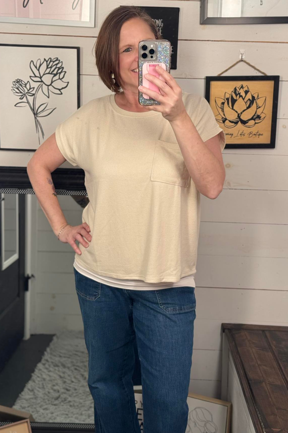 Eva Hacci Tee with Pocket - Sand Beige