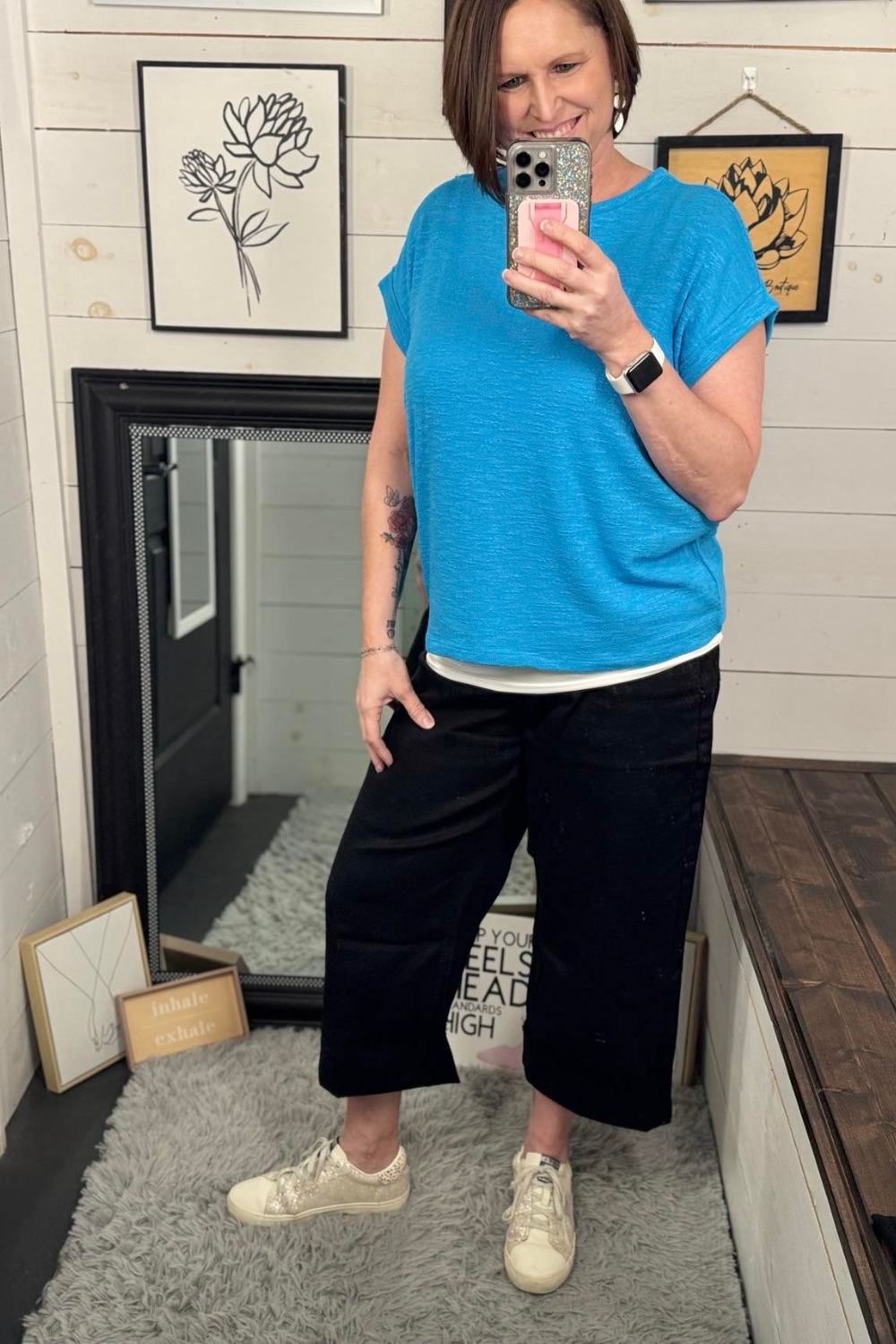 Lesli Cropped Wide Leg Jeans - Black