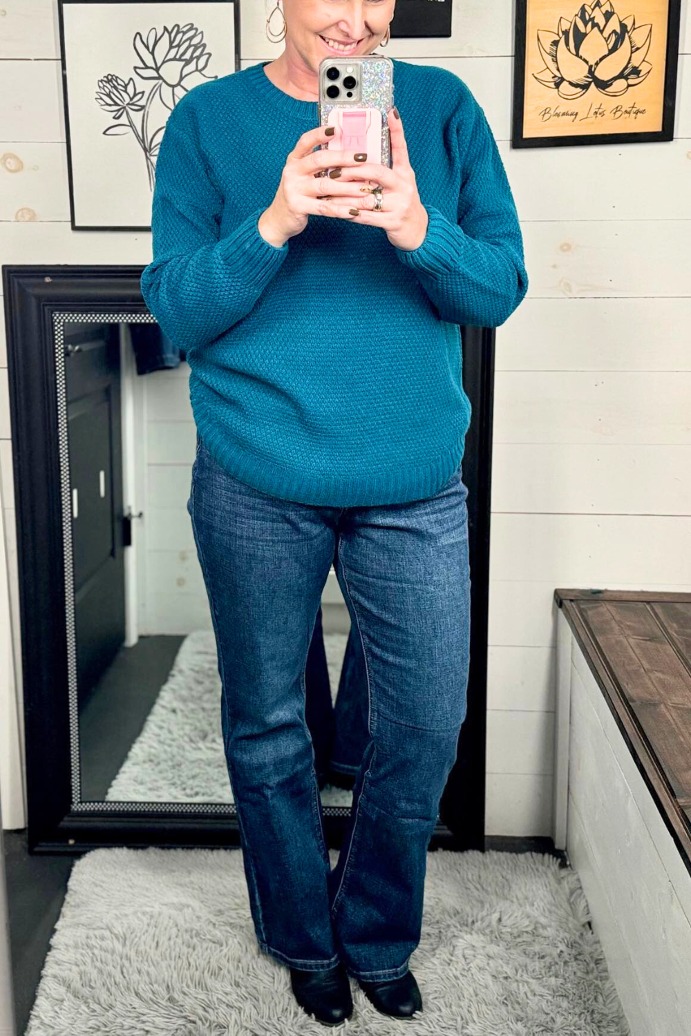 Mid-Rise Flax Flap Pocket Bootcut Jeans