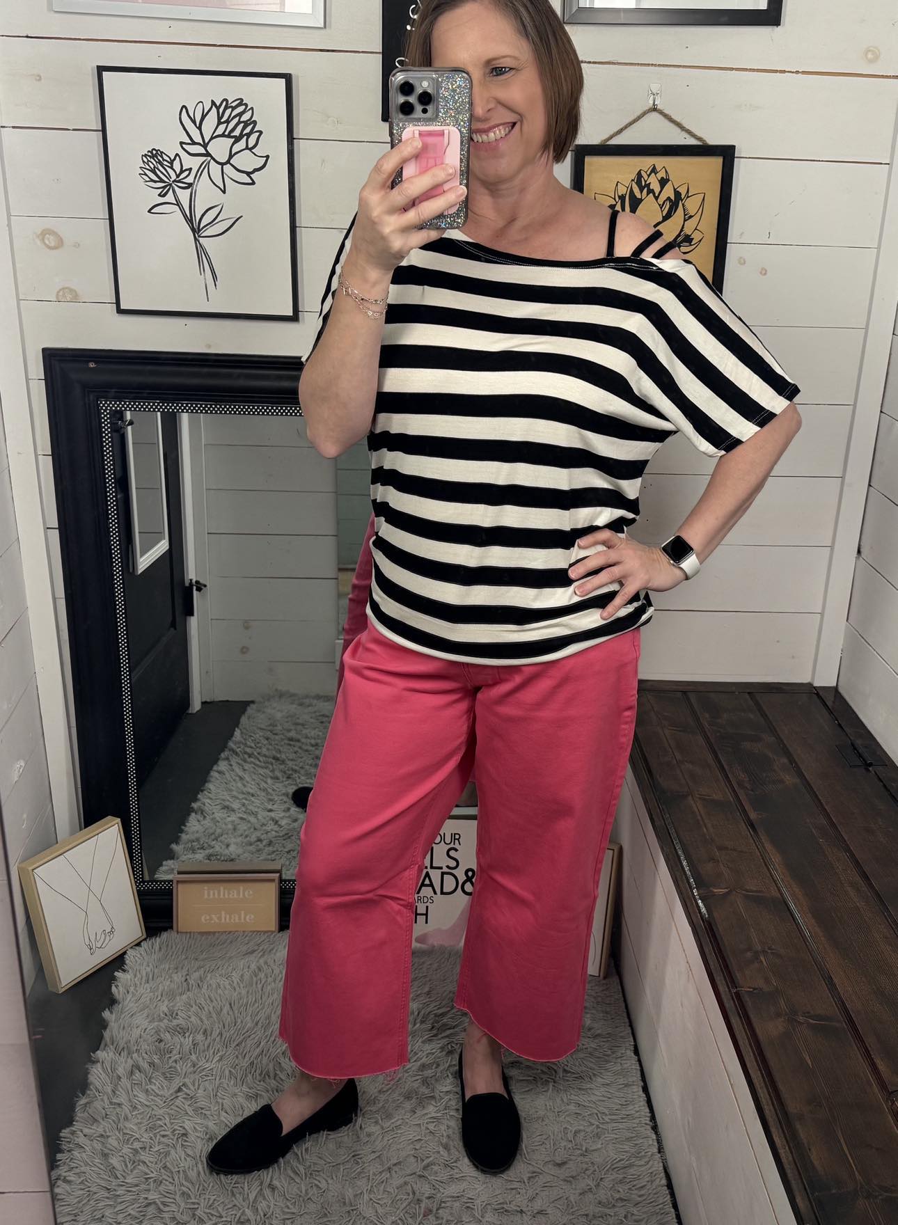 Lesli Cropped Wide Leg Jeans - Pink