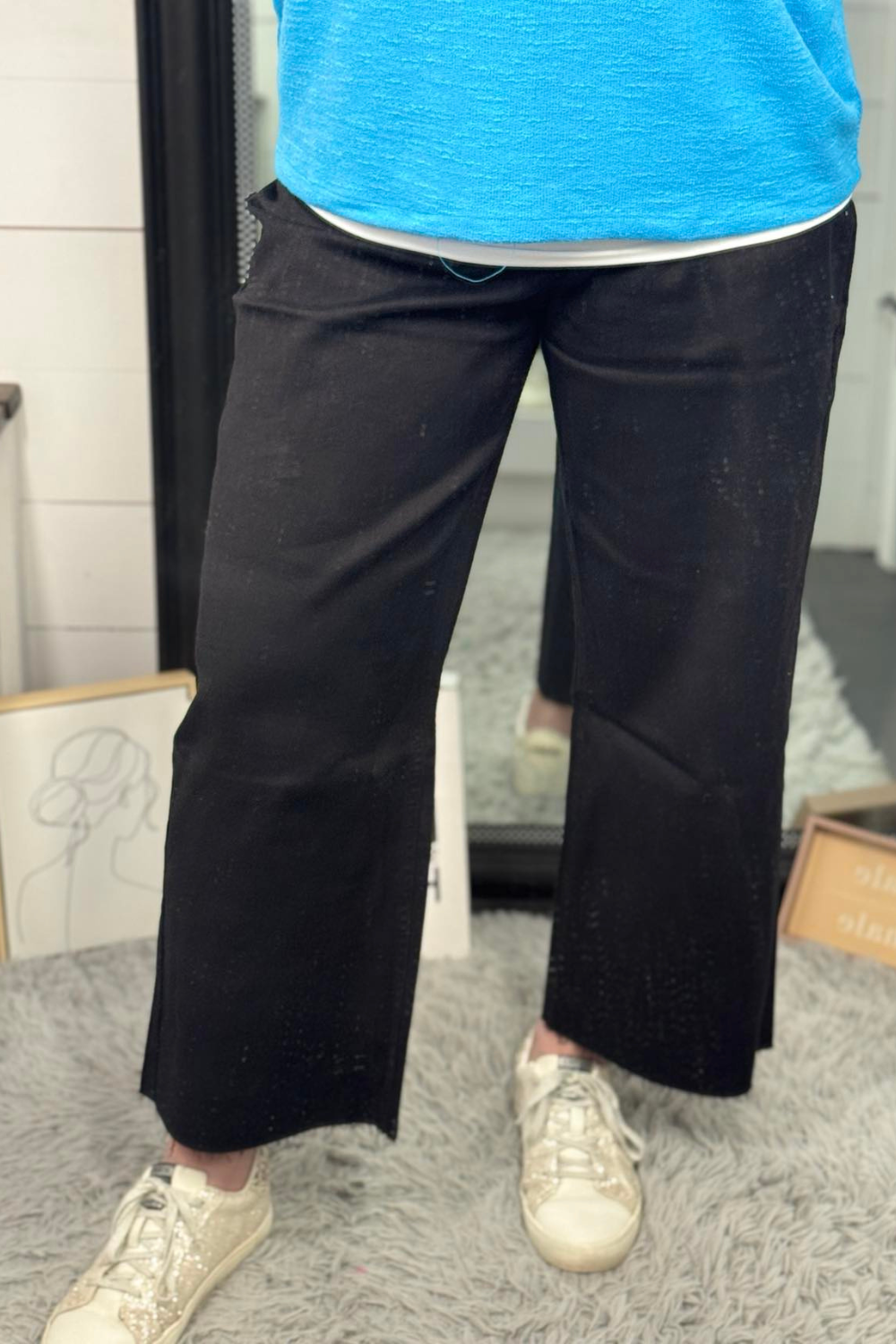 Lesli Cropped Wide Leg Jeans - Black