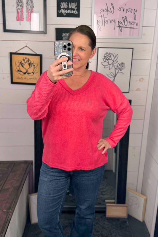 Ashlyn Ribbed VNeck Top - Fuchsia