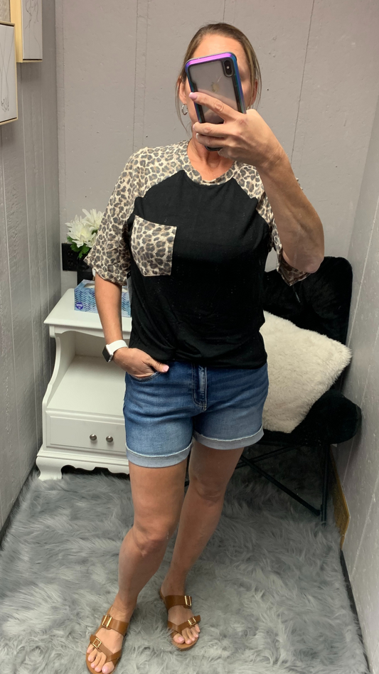 Leopard Raglan Sleeve Top
